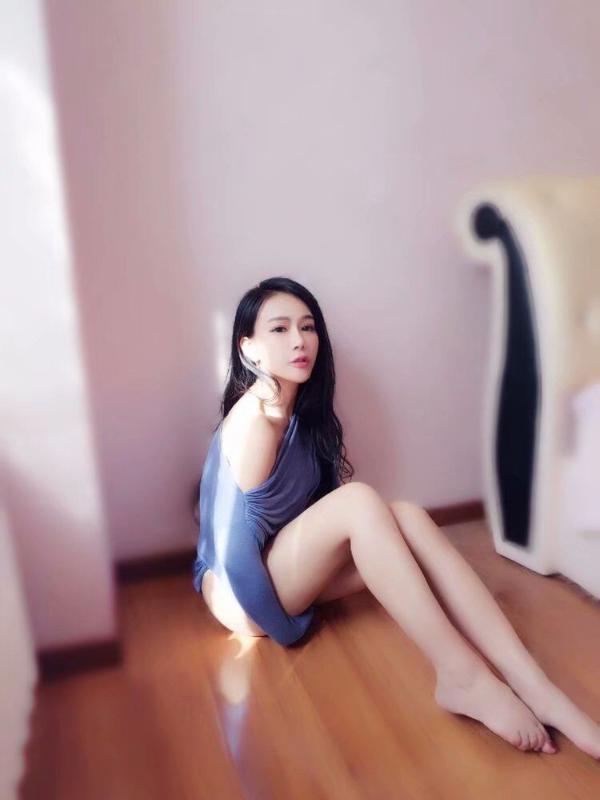 she~吻樱桃小姐姐